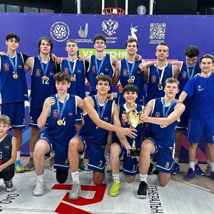 Сборная Санкт-Петербурга одержала победу в финале...