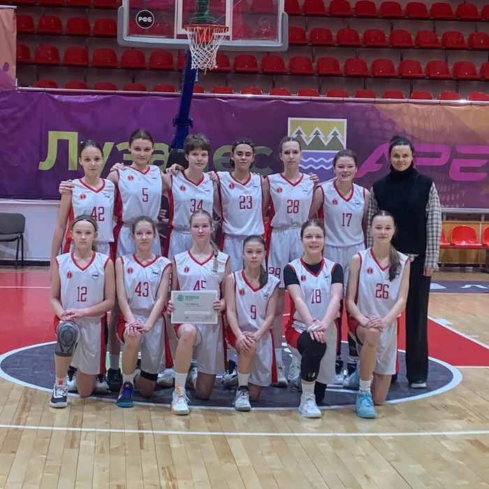 Завершился 1 раунд Всероссийских соревнований по баскетболу среди девушек до 14 лет...