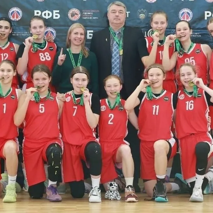 Девушки 2011 вышли в финал!